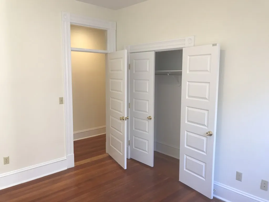 4 bed, 2 bath apartment for rent at 1469 Beacon St Unit 1, Coolidge Corner — photo 14 of 22