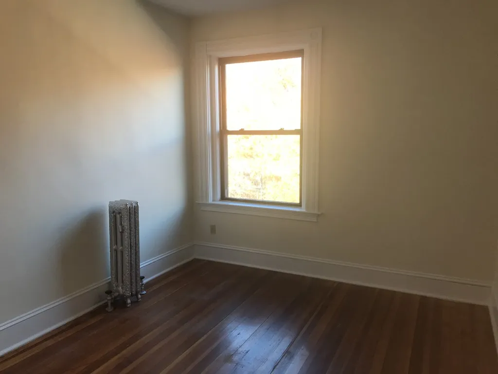 4 bed, 2 bath apartment for rent at 1469 Beacon St Unit 1, Coolidge Corner — photo 6 of 22