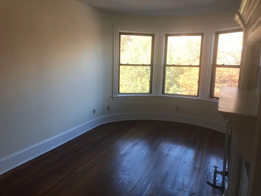 4 bed, 2 bath apartment for rent at 1469 Beacon St Unit 1, Coolidge Corner — photo 3 of 22