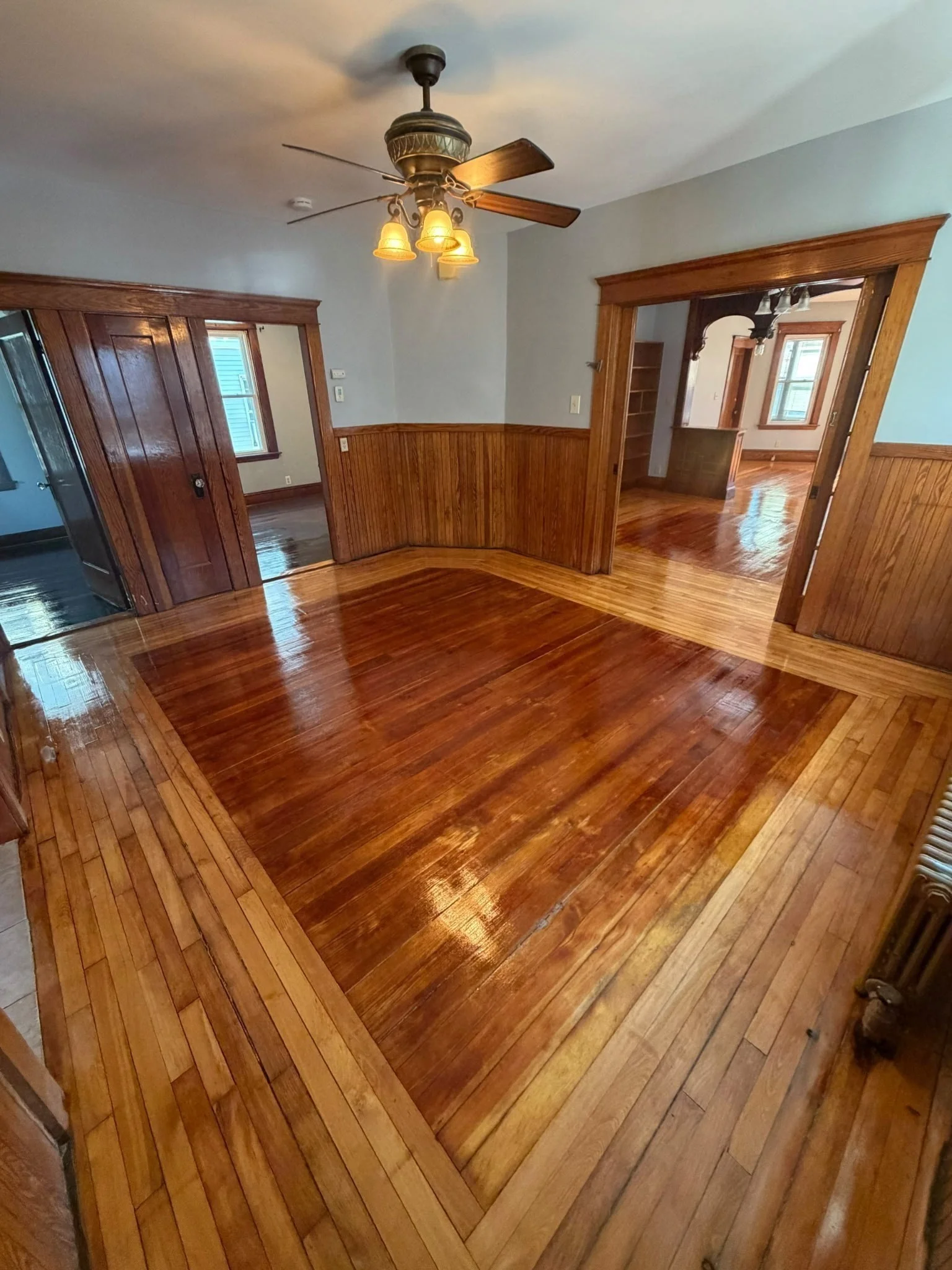 3 bed, 1 bath apartment for rent at 147-149 Clara Unit 1, South — photo 5 of 13
