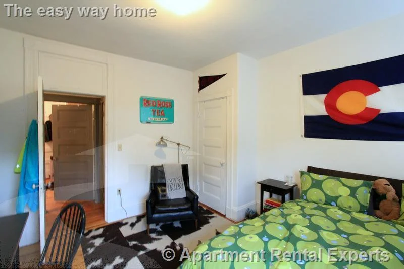 3 bed, 1 bath apartment for rent at 147 Columbia St Unit 2L, Central Square — photo 12 of 16