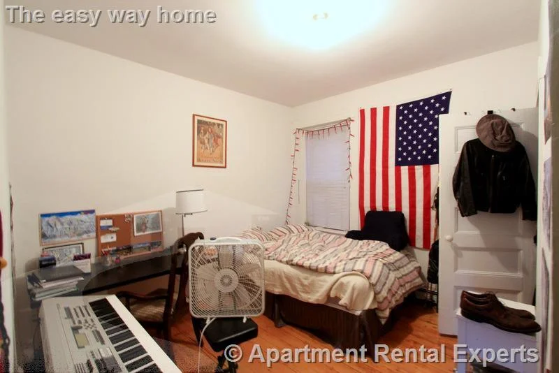 3 bed, 1 bath apartment for rent at 147 Columbia St Unit 2L, Central Square — photo 13 of 16