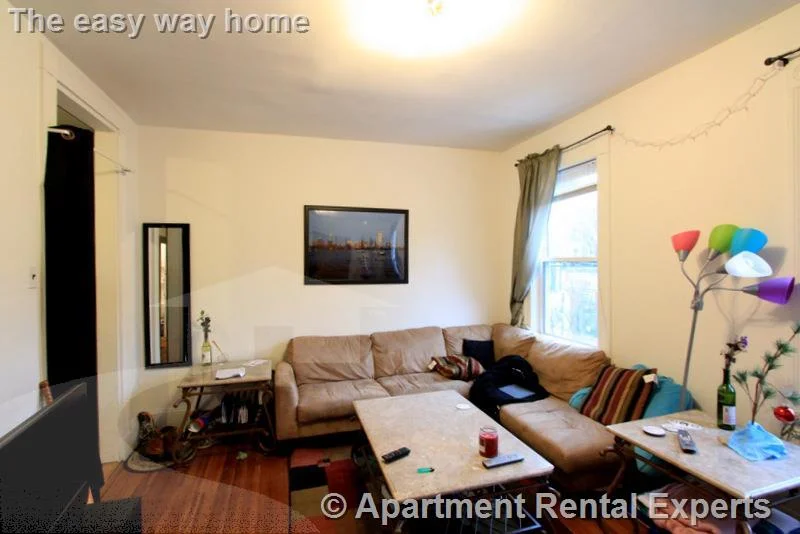 3 bed, 1 bath apartment for rent at 147 Columbia St Unit 2L, Central Square — photo 9 of 16