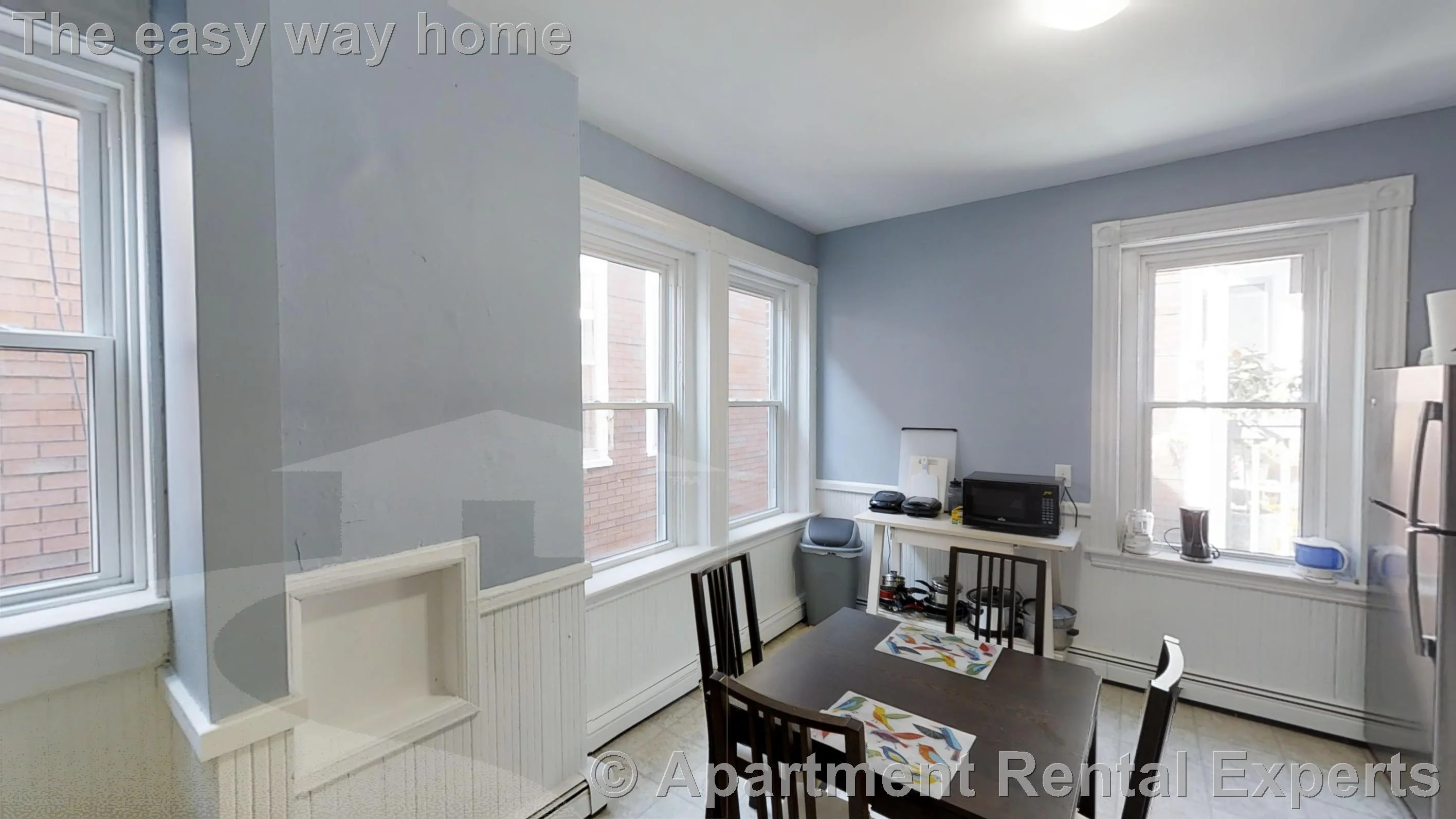3 bed, 1 bath apartment for rent at 147 Columbia St Unit 3L, Central Square — photo 2 of 16