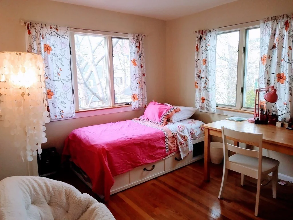 3 bed, 2 bath apartment for rent at 147 Cushing St Unit 2, Strawberry Hill — photo 10 of 20
