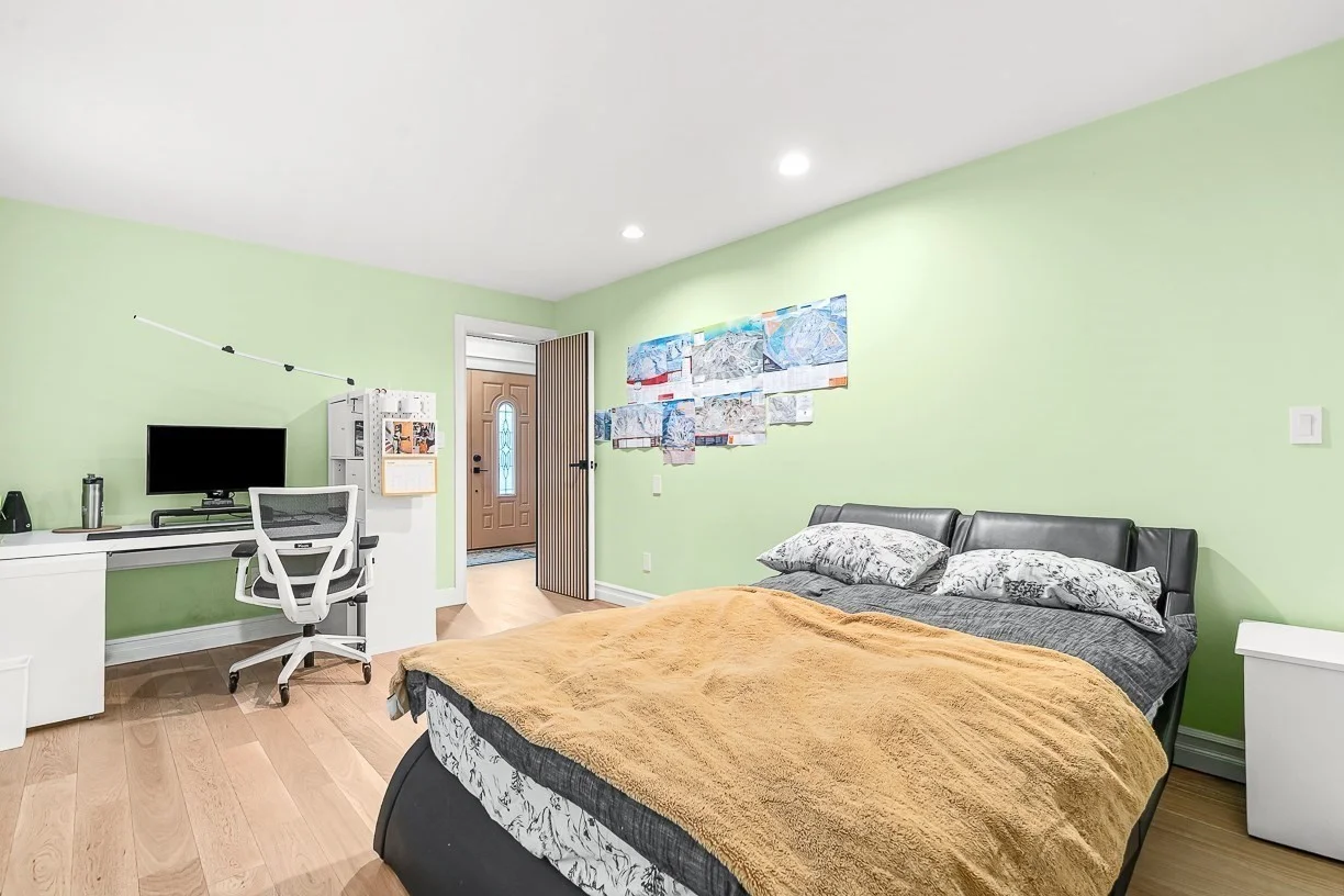 2 bed, 2 bath apartment for rent at 147 Cushing St Unit 5, Strawberry Hill — photo 11 of 27
