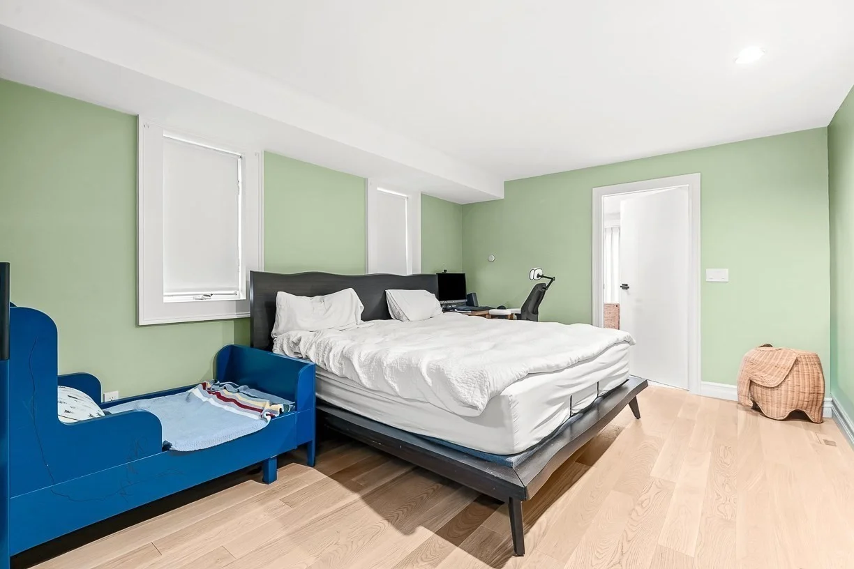 2 bed, 2 bath apartment for rent at 147 Cushing St Unit 5, Strawberry Hill — photo 15 of 27