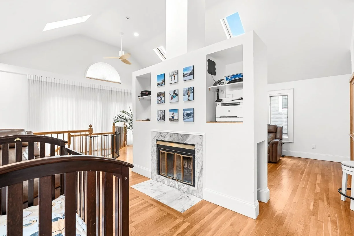 2 bed, 2 bath apartment for rent at 147 Cushing St Unit 5, Strawberry Hill — photo 3 of 27