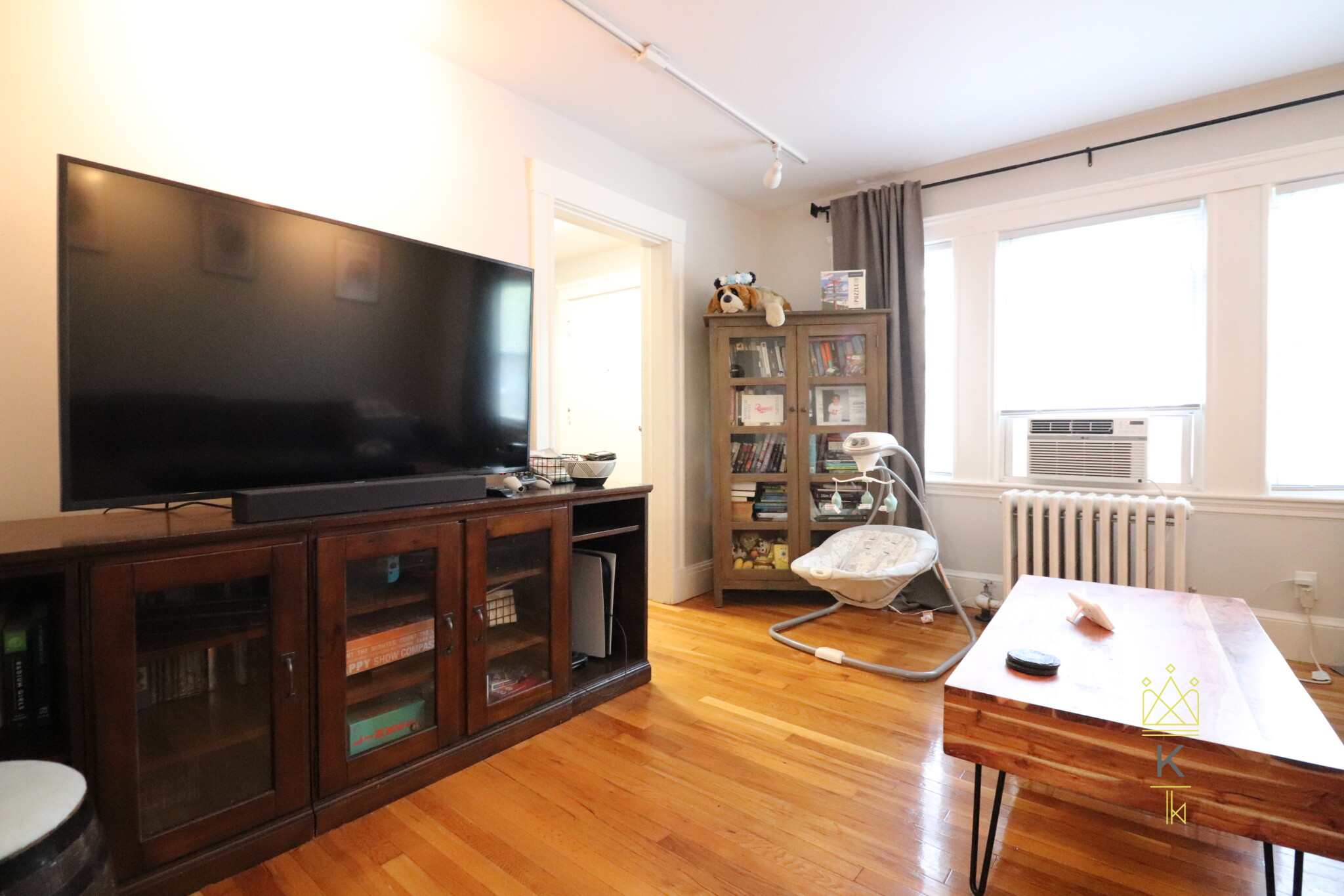 2 bed, 1.5 bath apartment for rent at 147 Dudley St Unit 1, North Cambridge — photo 3 of 16