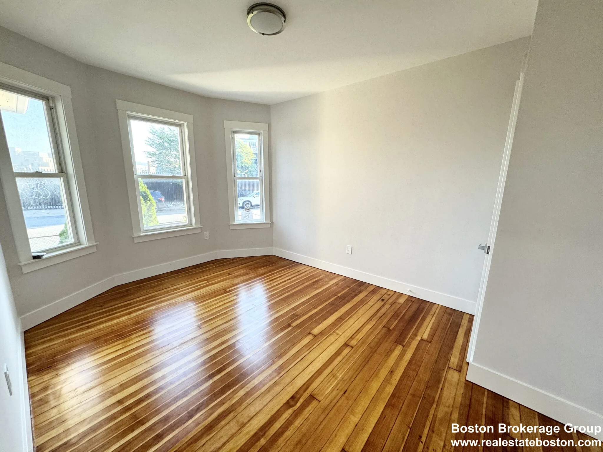 4 bed, 2 bath apartment for rent at 147 East Cottage St Unit 1F, Dorchester