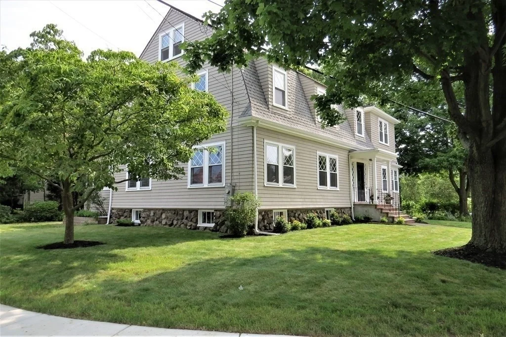 5 bed, 3 bath apartment for rent at 147 Ellison Park, Waltham — photo 1 of 8