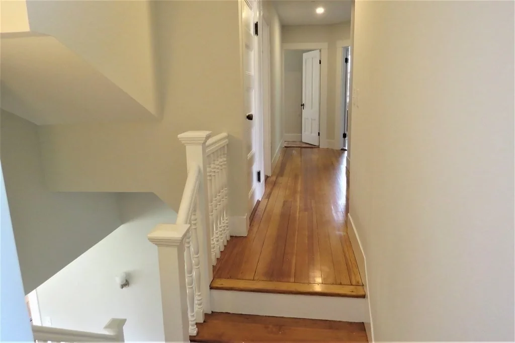 5 bed, 3 bath apartment for rent at 147 Ellison Park, Waltham — photo 8 of 8
