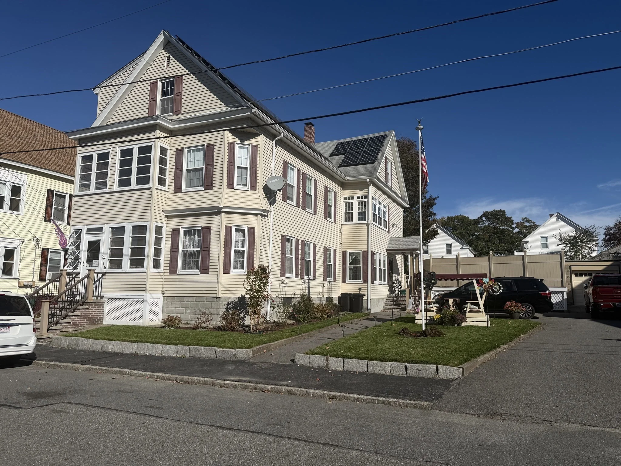 2 bed, 1 bath apartment for rent at 147 Gershom Ave Unit 2, Pawtucketville