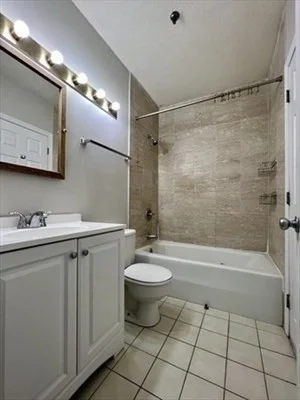 2 bed, 2 bath apartment for rent at 147 Kelton St Unit 310, Allston — photo 3 of 21