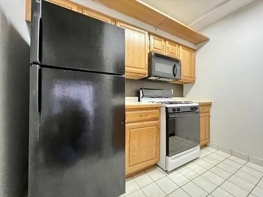 2 bed, 2 bath apartment for rent at 147 Kelton St Unit 310, Allston — photo 8 of 21