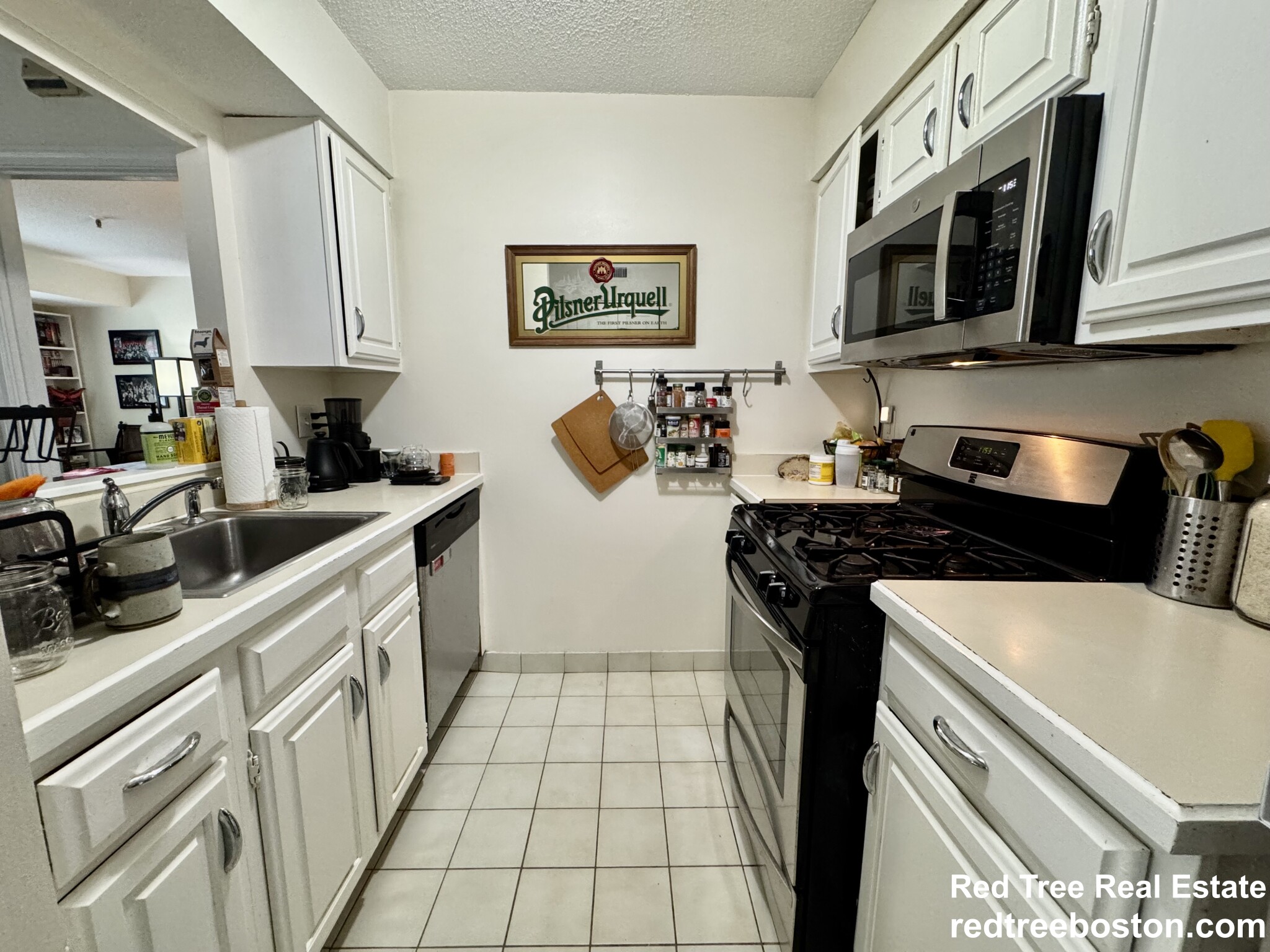 2 bed, 2 bath apartment for rent at 147 Kelton St Unit 406, Allston — photo 4 of 32
