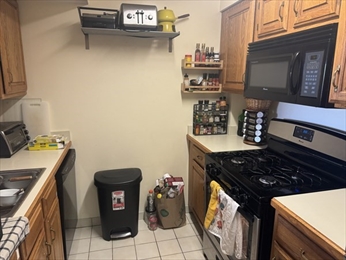 2 bed, 1 bath apartment for rent at 147 Kelton St Unit 507, Allston — photo 9 of 14