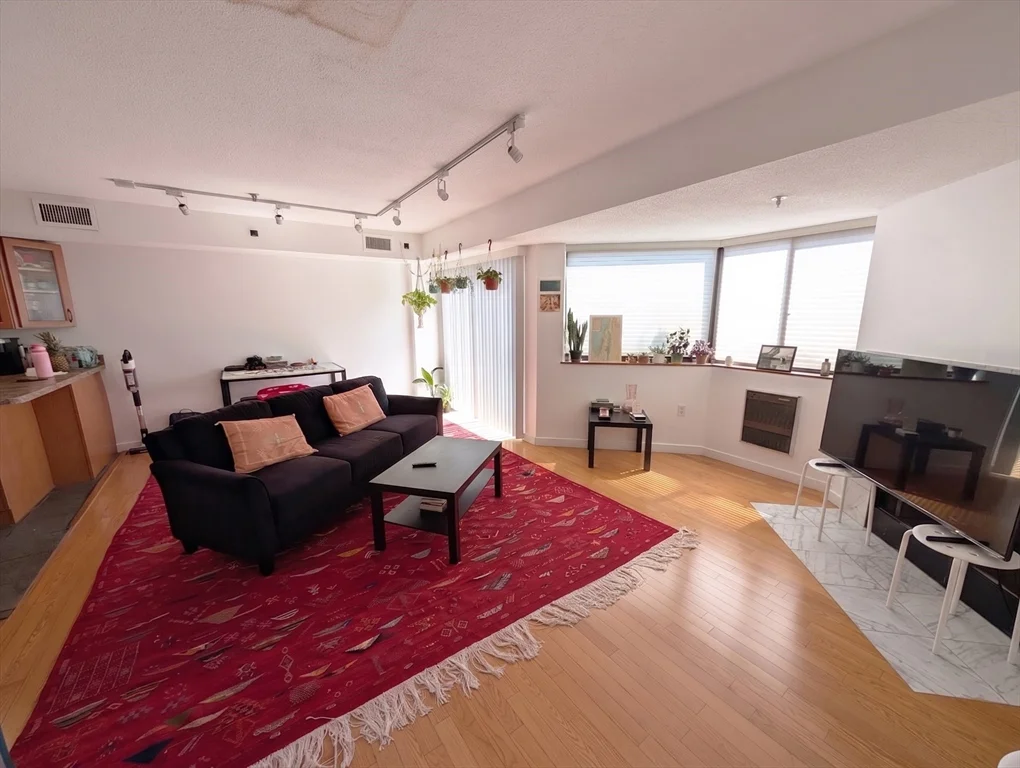 2 bed, 2 bath apartment for rent at 147 Kelton St Unit 706, Allston