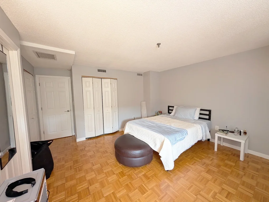 2 bed, 2 bath apartment for rent at 147 Kelton St Unit 706, Allston — photo 5 of 12