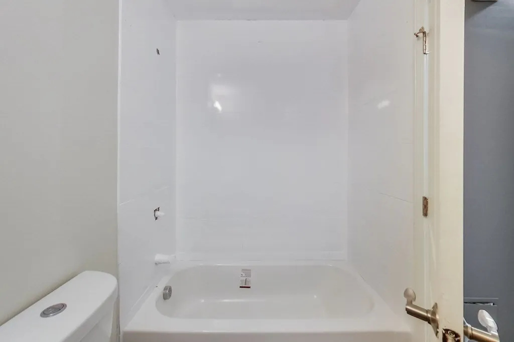 2 bed, 2.5 bath apartment for rent at 147 Kelton St Unit 714, Allston — photo 12 of 16