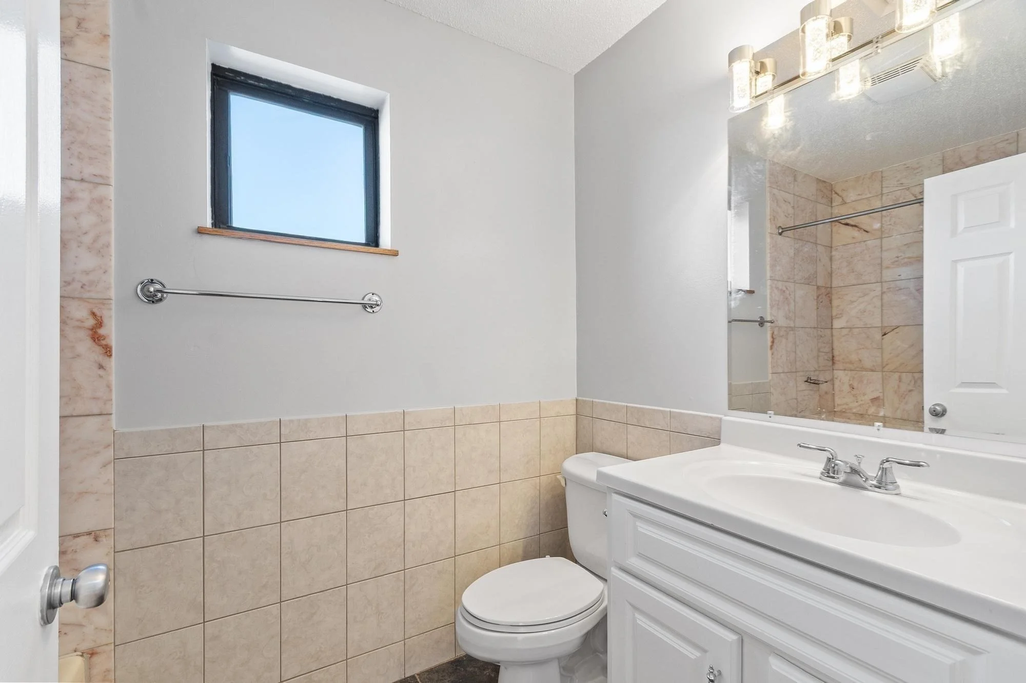 2 bed, 2 bath apartment for rent at 147 Kelton St Unit 717, Allston — photo 10 of 30
