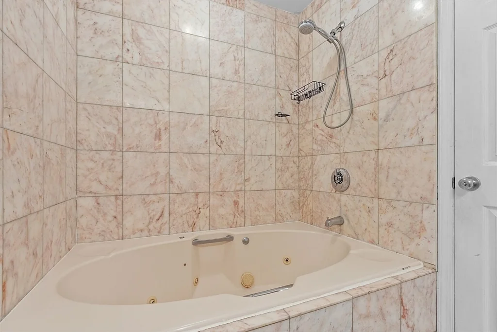 2 bed, 2 bath apartment for rent at 147 Kelton St Unit 717, Allston — photo 15 of 22