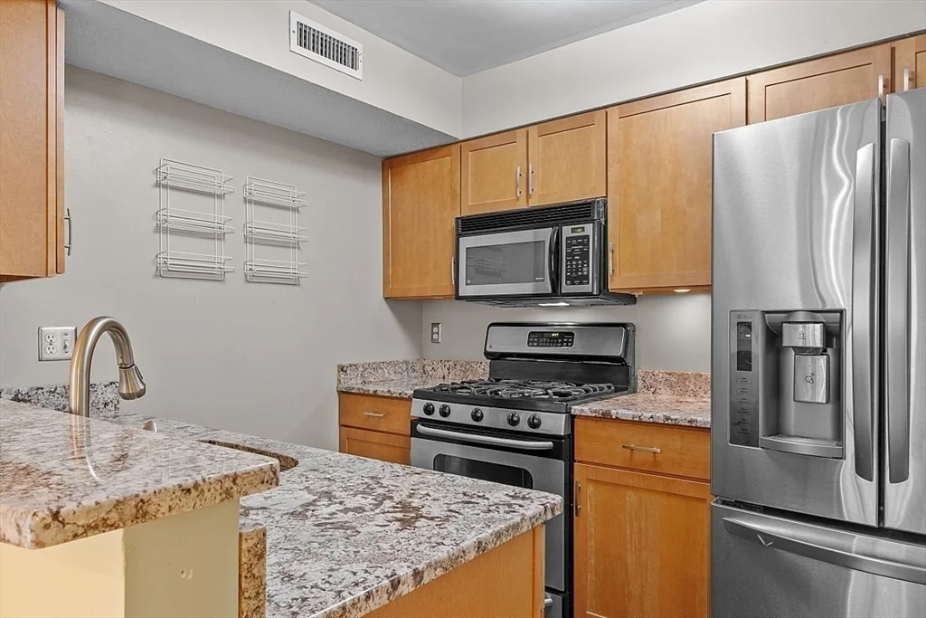 2 bed, 2 bath apartment for rent at 147 Kelton St Unit 717, Allston — photo 7 of 22