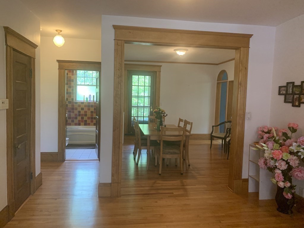 1 bed, 1 bath apartment for rent at 147 Longwood Ave Unit ROOM, Longwood — photo 8 of 13