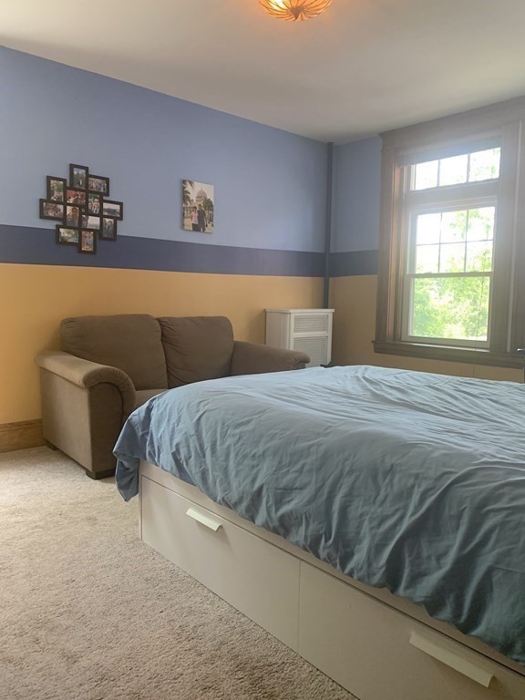 1 bed, 1 bath apartment for rent at 147 Longwood Ave Unit ROOM, Longwood — photo 3 of 13