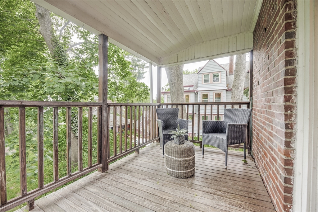 3 bed, 2 bath apartment for rent at 147 Lowell Unit 147, Newton — photo 20 of 24