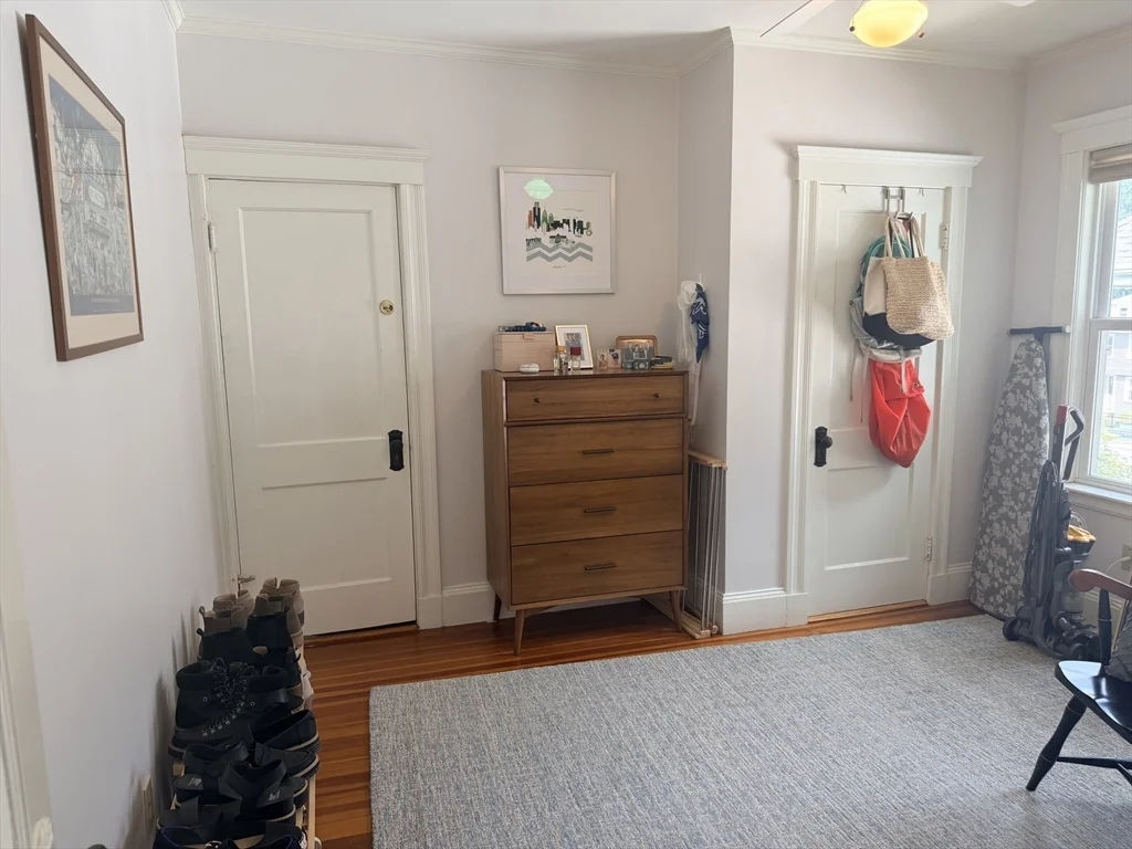 3 bed, 2 bath apartment for rent at 147 Manthorne Rd Unit 2, West Roxbury — photo 15 of 26