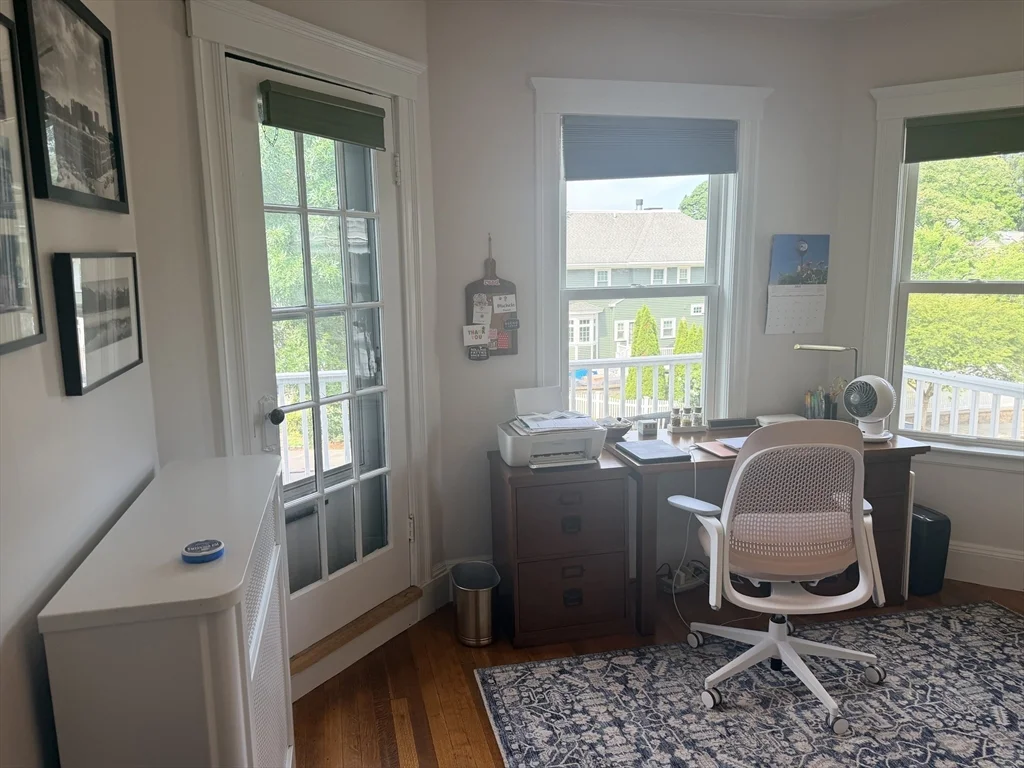 3 bed, 2 bath apartment for rent at 147 Manthorne Rd Unit 2, West Roxbury — photo 16 of 26