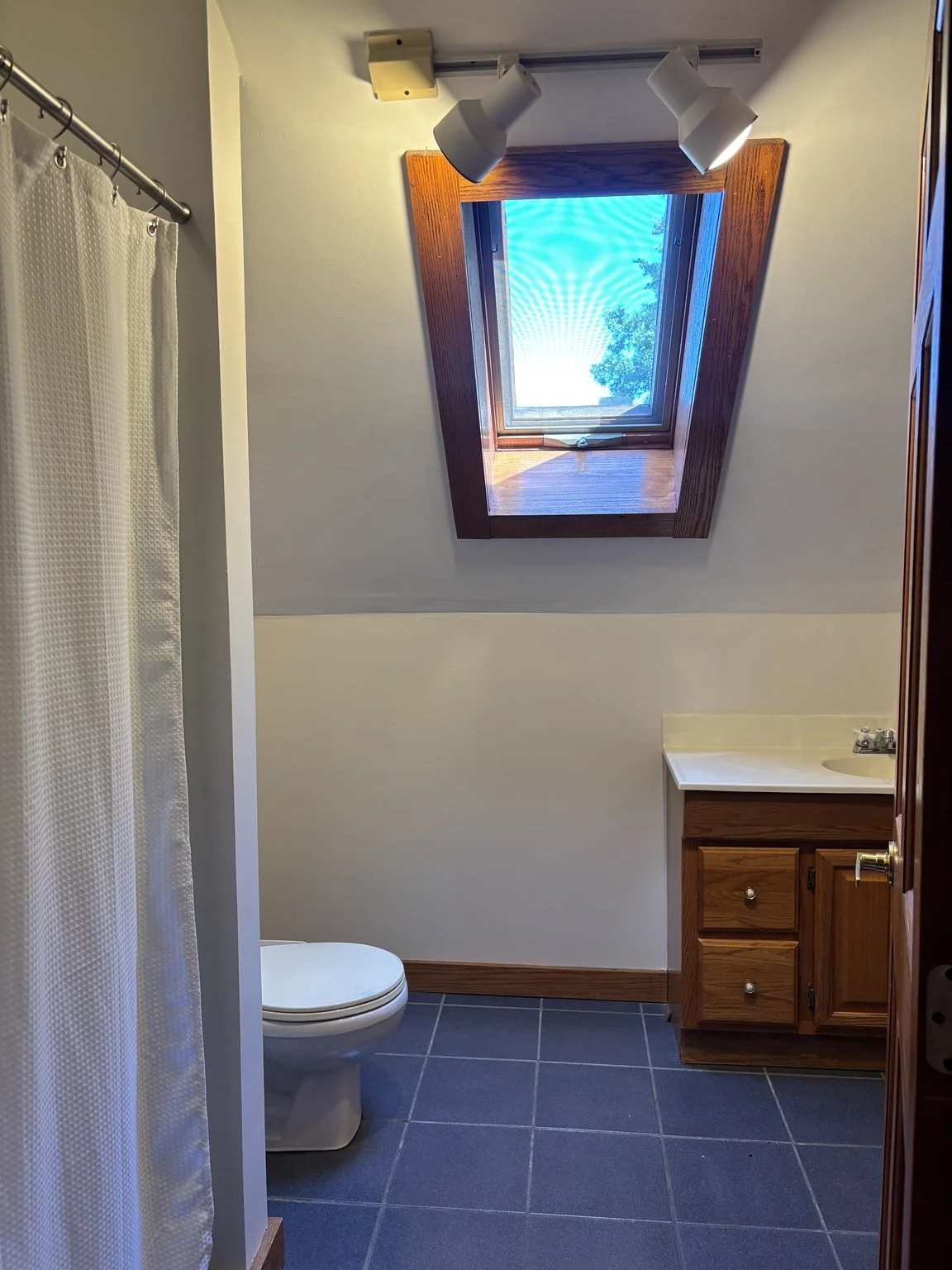 3 bed, 2 bath apartment for rent at 147 Manthorne Rd Unit 2, West Roxbury — photo 23 of 25