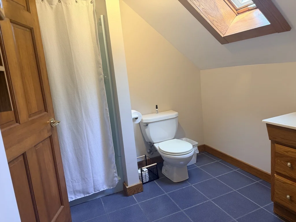 3 bed, 2 bath apartment for rent at 147 Manthorne Rd Unit 2, West Roxbury — photo 25 of 26