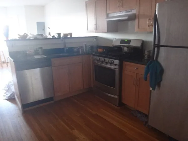 3 bed, 1 bath apartment for rent at 147 Marcella St Unit 3, Roxbury — photo 4 of 14