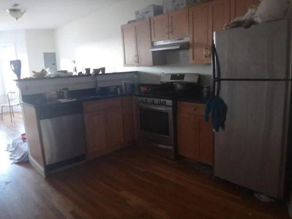 3 bed, 1 bath apartment for rent at 147 Marcella St Unit 3, Roxbury — photo 3 of 14