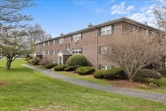 1 bed, 1 bath apartment for rent at 147 Milk St Unit 10, Westborough — photo 2 of 14