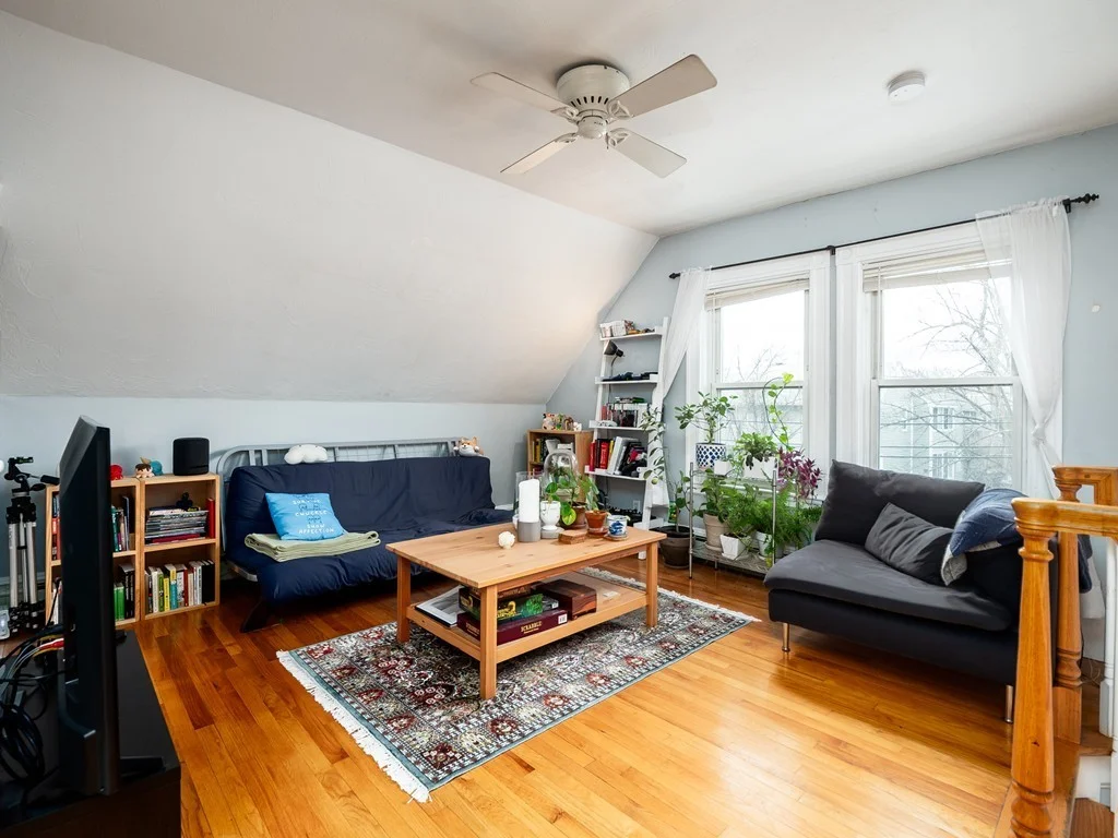 2 bed, 1 bath apartment for rent at 147 Murdock St Unit 3, Brighton — photo 5 of 16