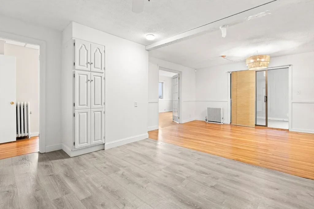 3 bed, 1 bath apartment for rent at 147 Nahant Rd Unit 2, Nahant — photo 11 of 26