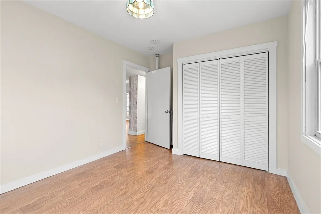 3 bed, 1 bath apartment for rent at 147 Nahant Rd Unit 2, Nahant — photo 17 of 26