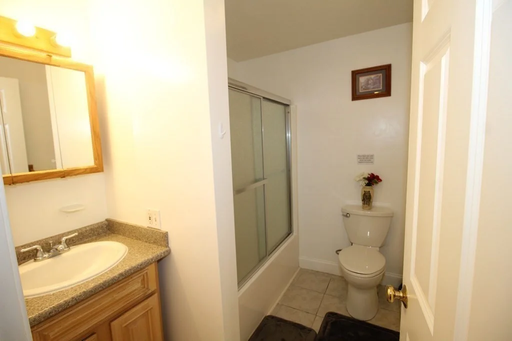 2 bed, 1 bath apartment for rent at 147 North St Unit B, Barnstable — photo 11 of 14