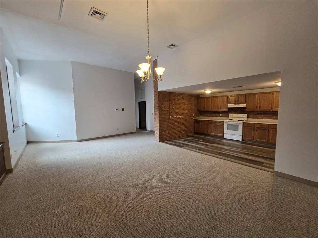 2 bed, 2 bath apartment for rent at 147 Rawson Rd Unit 207, Quincy — photo 8 of 32