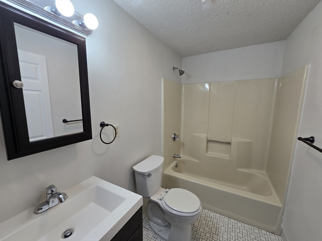 2 bed, 2 bath apartment for rent at 147 Rawson Rd Unit 209, Quincy — photo 16 of 24