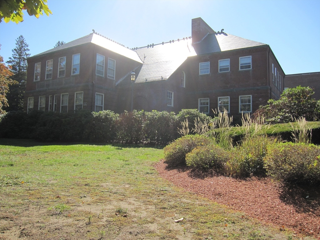 2 bed, 2 bath apartment for rent at 147 Rawson Rd Unit 209, Quincy