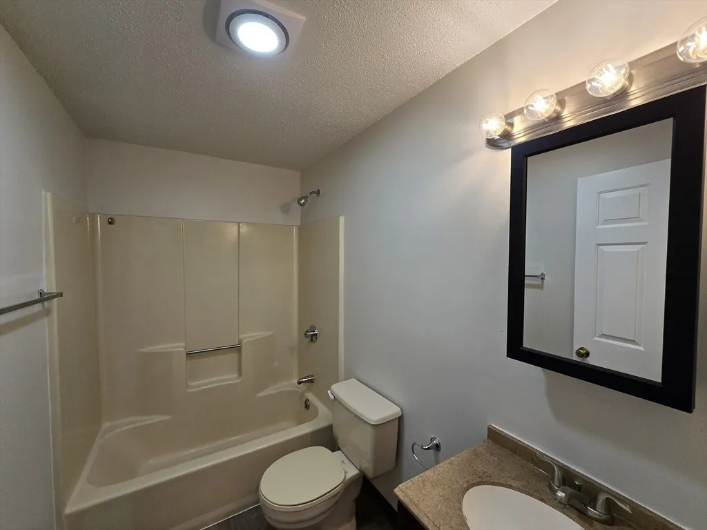 2 bed, 2 bath apartment for rent at 147 Rawson Rd Unit G3, Quincy — photo 11 of 20