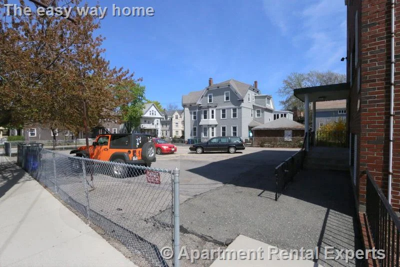 Studio bed, 1 bath apartment for rent at 147 Summer St Unit 22, Spring Hill — photo 11 of 11