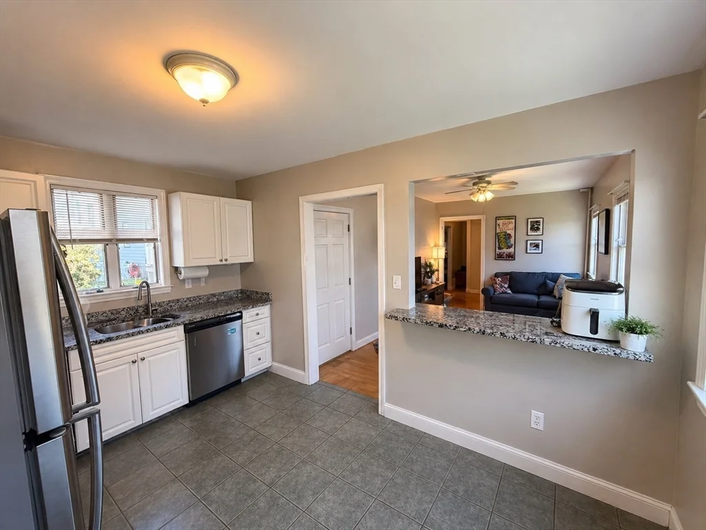 2 bed, 1 bath apartment for rent at 147 Summer Unit 1, Watertown — photo 2 of 13