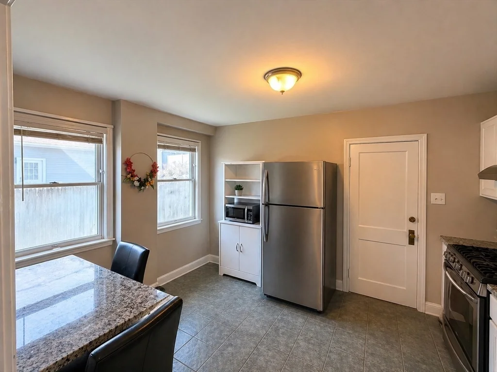 2 bed, 1 bath apartment for rent at 147 Summer Unit 1, Watertown — photo 3 of 13