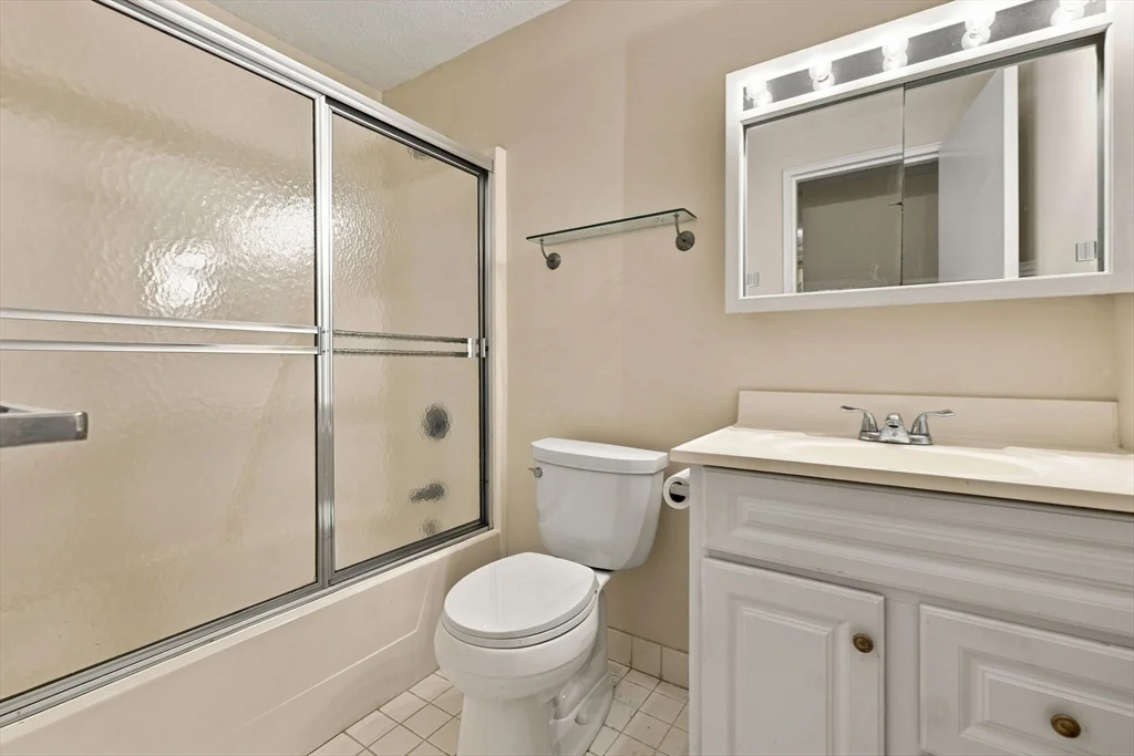 2 bed, 1 bath apartment for rent at 147 Sylvan St Unit 12A, Danvers — photo 21 of 29