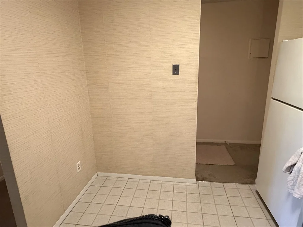 2 bed, 1 bath apartment for rent at 147 Sylvan Unit 19A, Danvers — photo 20 of 29